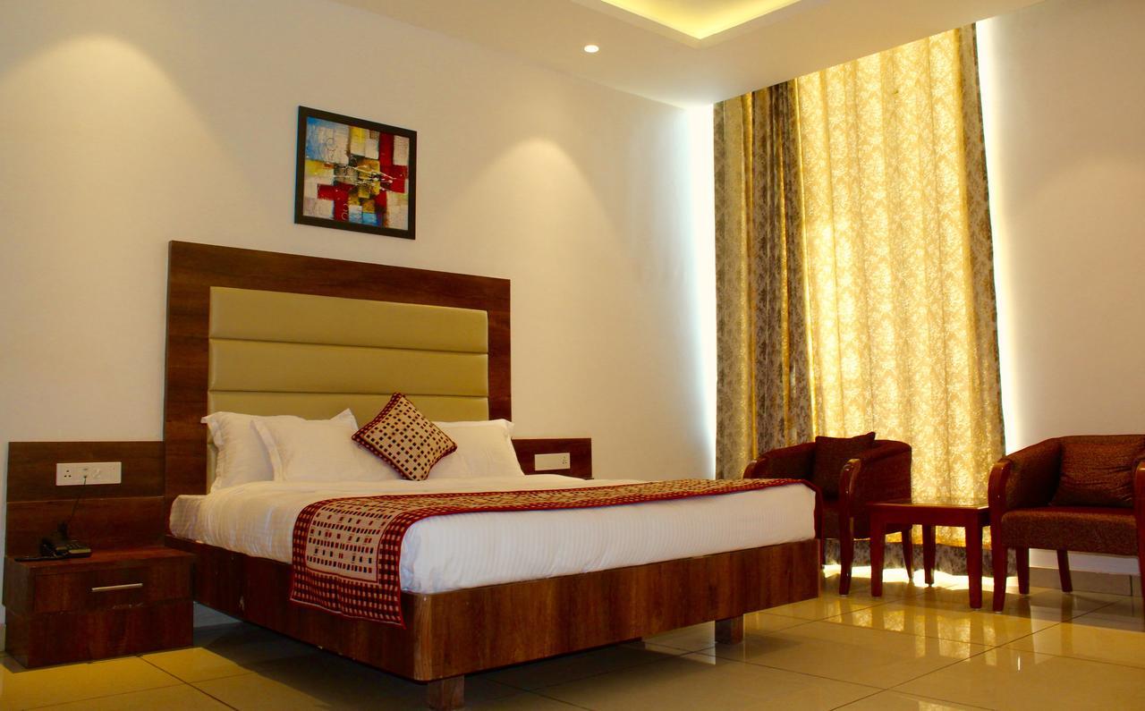 Le Garden Resort Jammu Exterior foto